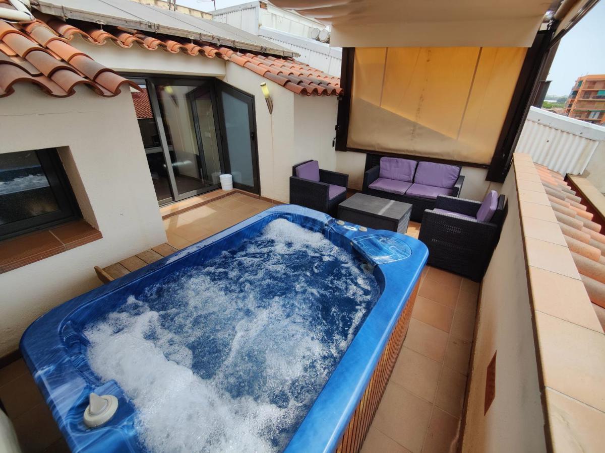 Hostal Manel Pineda de Mar Zewnętrze zdjęcie