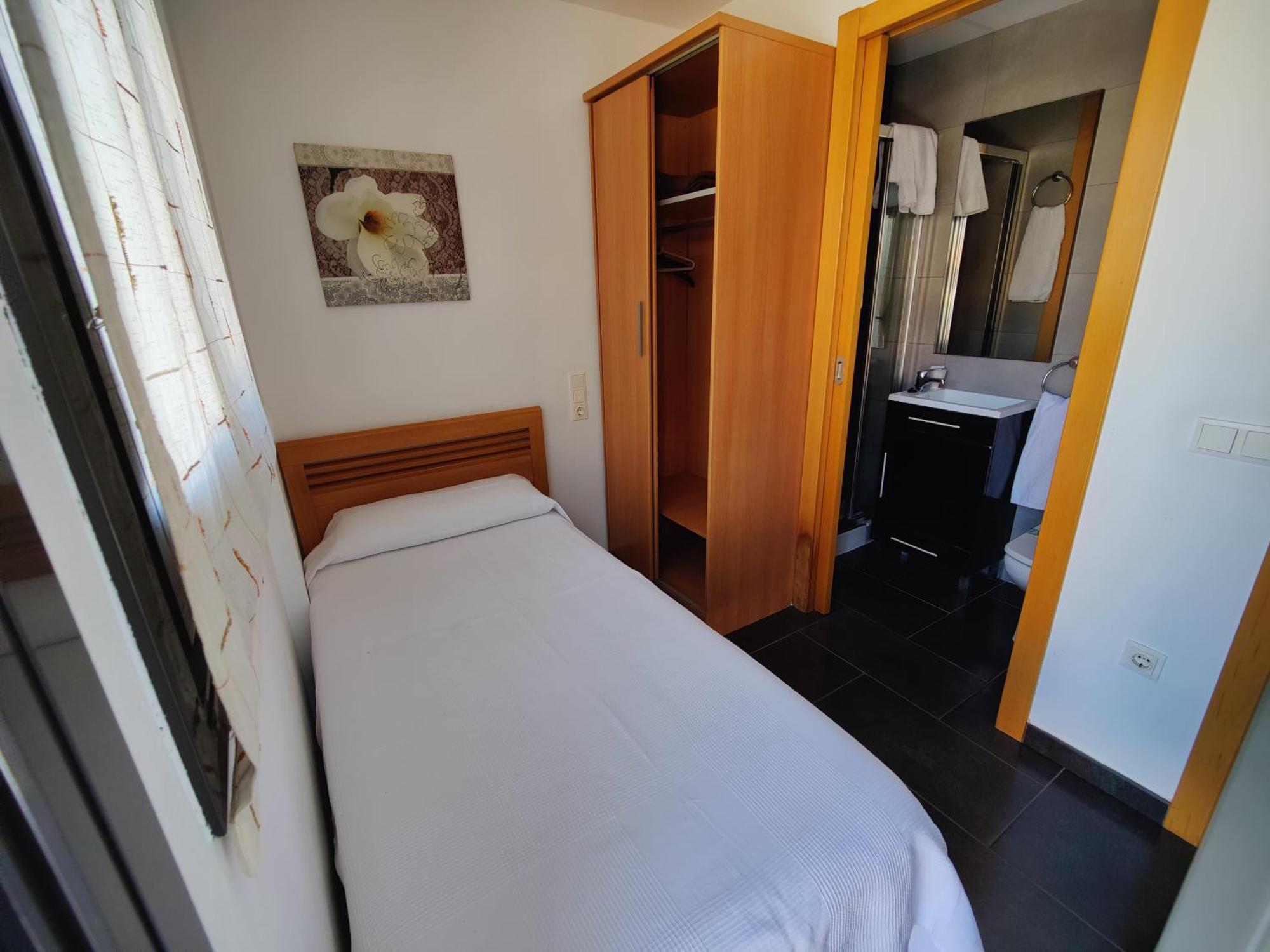 Hostal Manel Pineda de Mar Zewnętrze zdjęcie