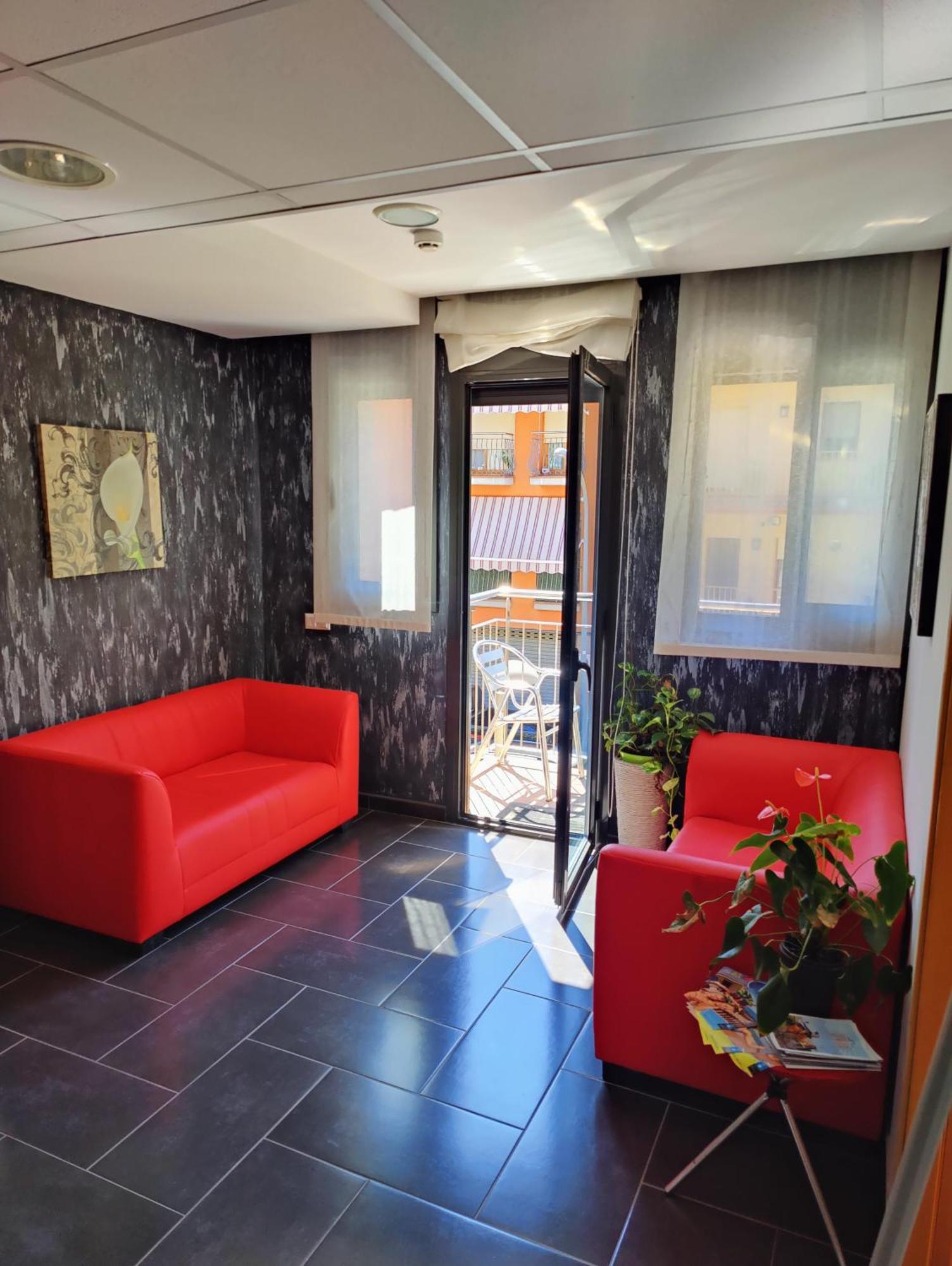Hostal Manel Pineda de Mar Zewnętrze zdjęcie