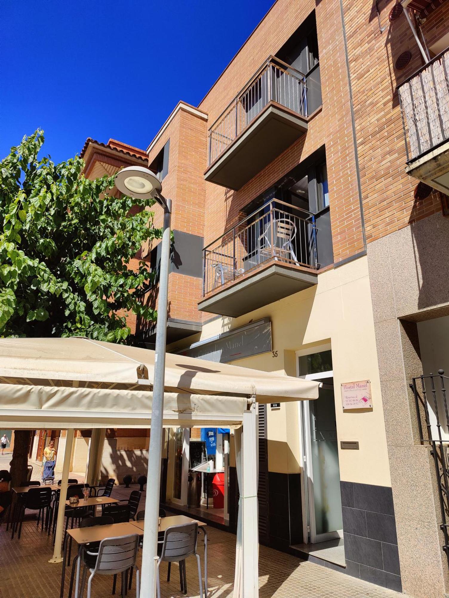 Hostal Manel Pineda de Mar Zewnętrze zdjęcie