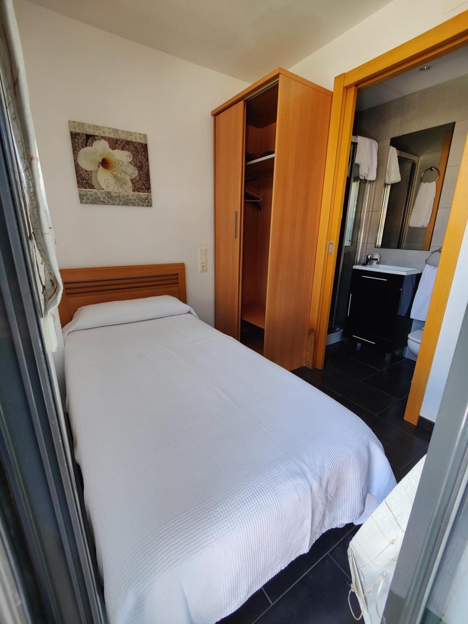 Hostal Manel Pineda de Mar Pokój zdjęcie